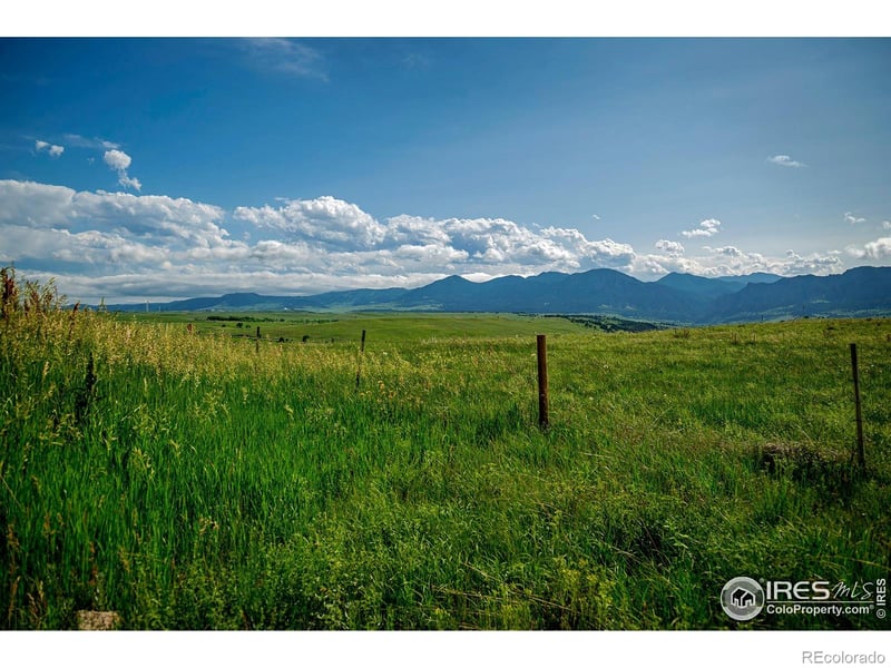 1205 Red Ash Ln, Boulder, CO 80303