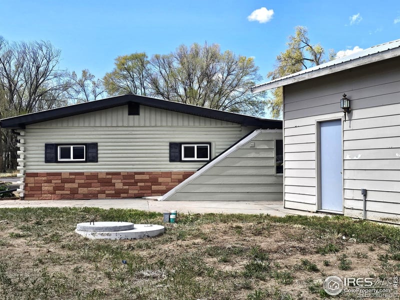 130 Balsam St, Log Lane Village, CO 80705