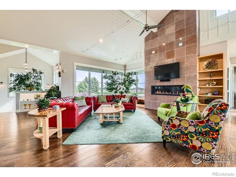 8392 Niwot Meadow Farm Rd, Niwot, CO 80503