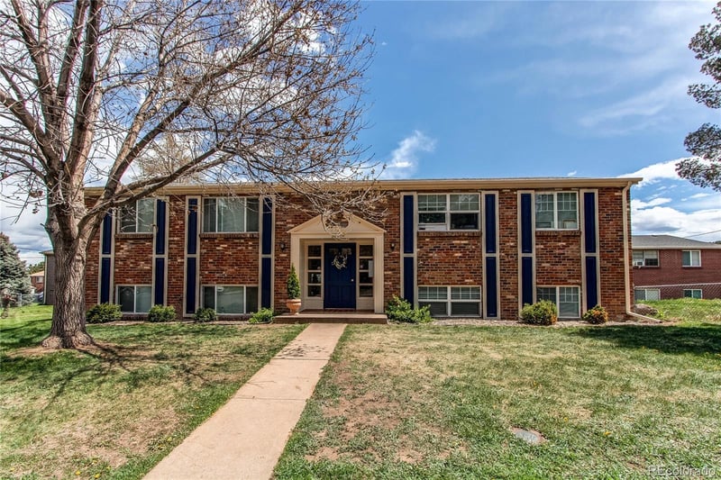 2350 S Linden Ct, Denver, CO 80222