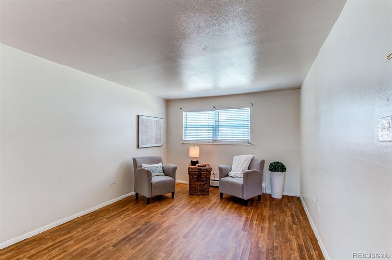 2350 S Linden Ct, Denver, CO 80222