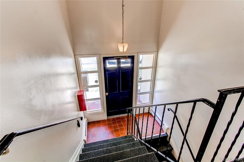 2350 S Linden Ct, Denver, CO 80222