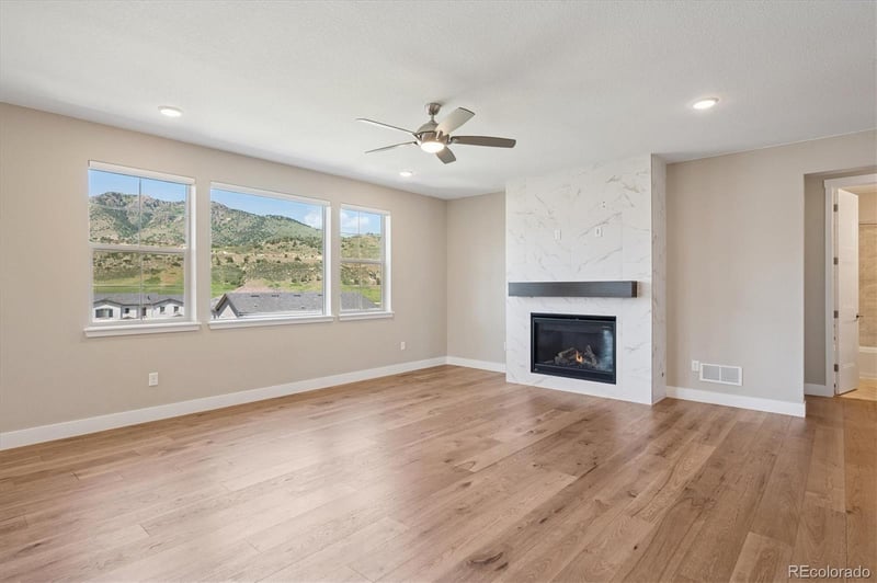 2125 S Orion St, Lakewood, CO 80228