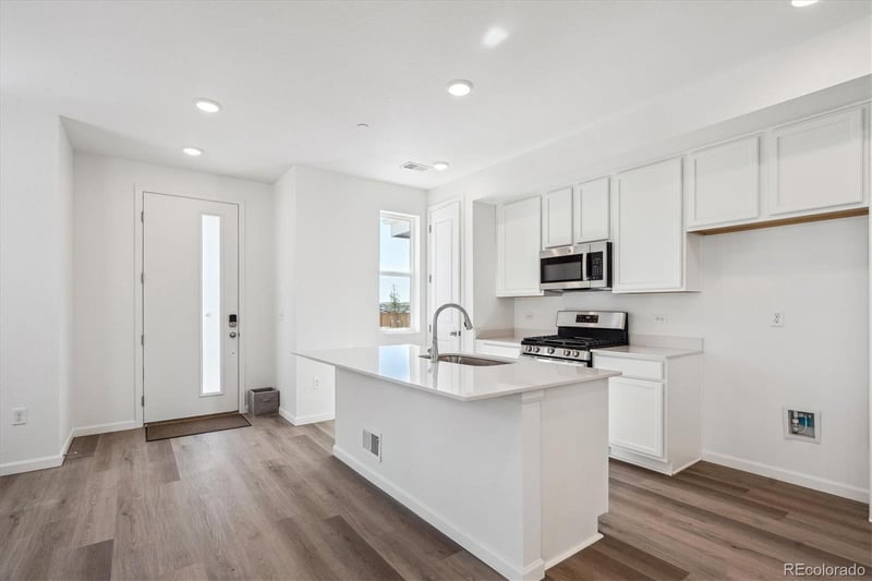 1368 Penner Dr, Erie, CO 80026