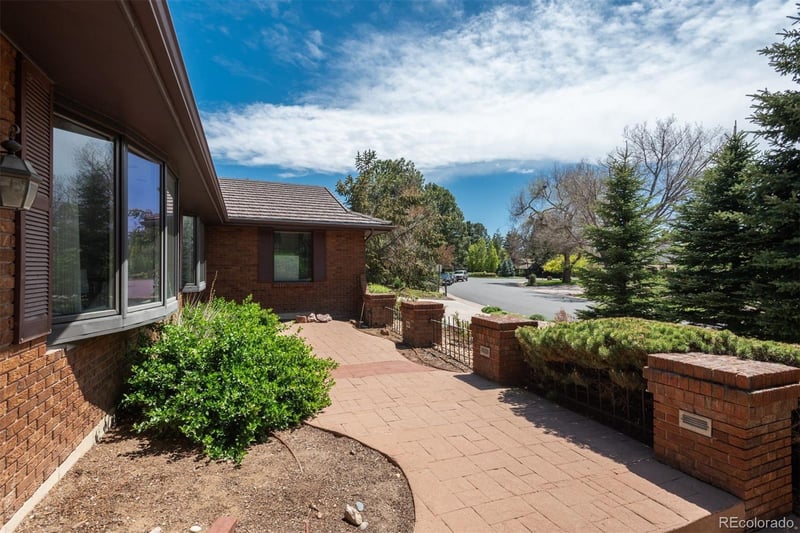 5361 Nassau Cir, Cherry Hills Village, CO 80113