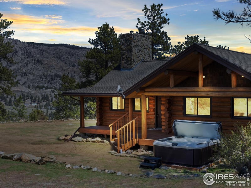 141 Palisade Mountain Dr, Drake, CO 80515