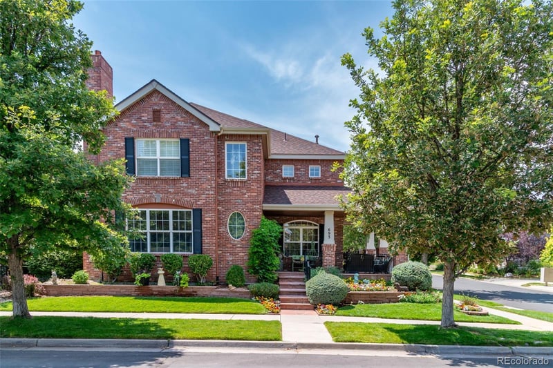 693 Syracuse St, Denver, CO 80230