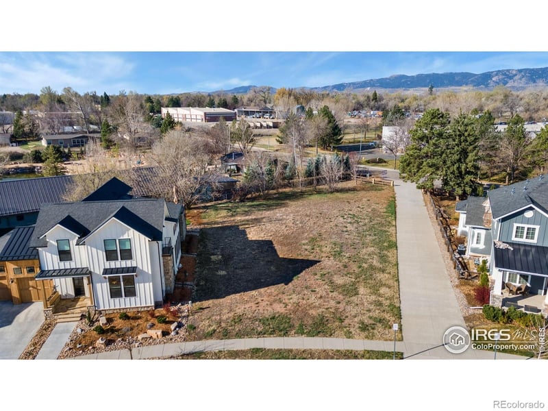 747 Peregoy Farms Way, Fort Collins, CO 80521