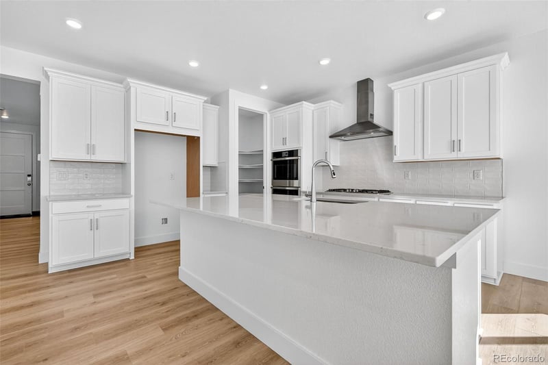 17136 92nd Loop, Arvada, CO 80007