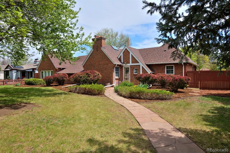 2500 Locust St, Denver, CO 80207