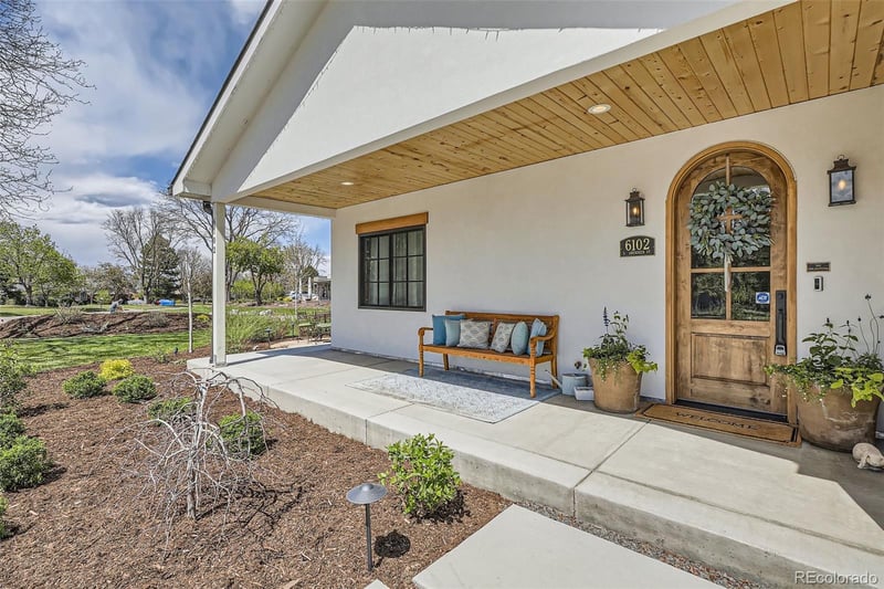 6102 S Aberdeen St, Littleton, CO 80120