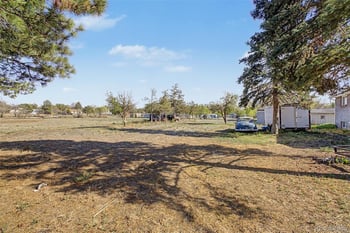 1960 Altura Blvd, Aurora, CO 80011