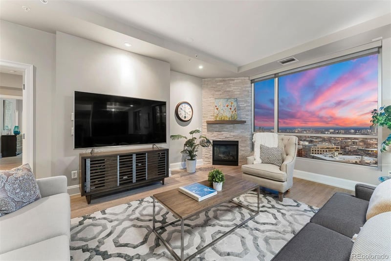 2001 Lincoln St #2524, Denver, CO 80202