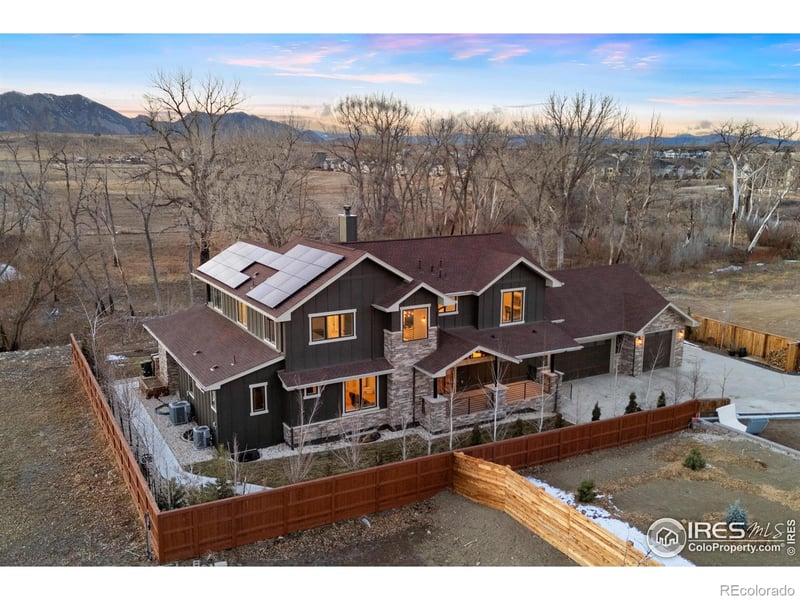313 S 3rd Ave, Superior, CO 80027