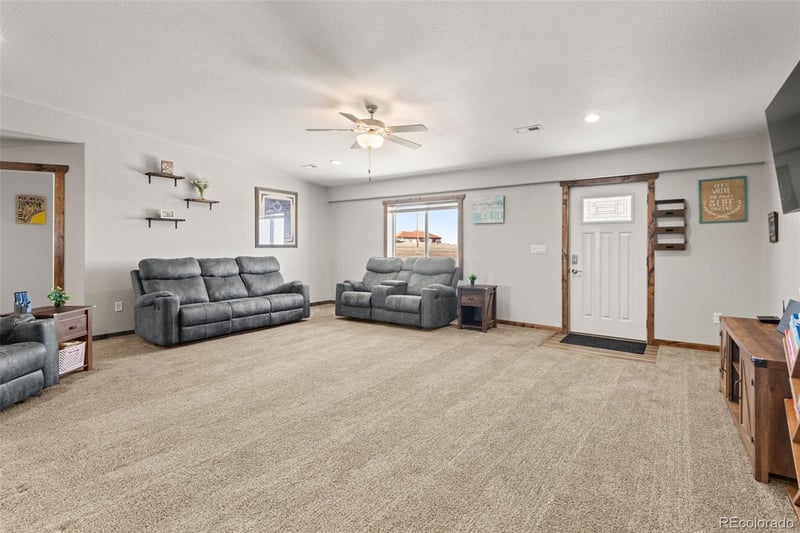 31172 County Road 8, Keenesburg, CO 80643