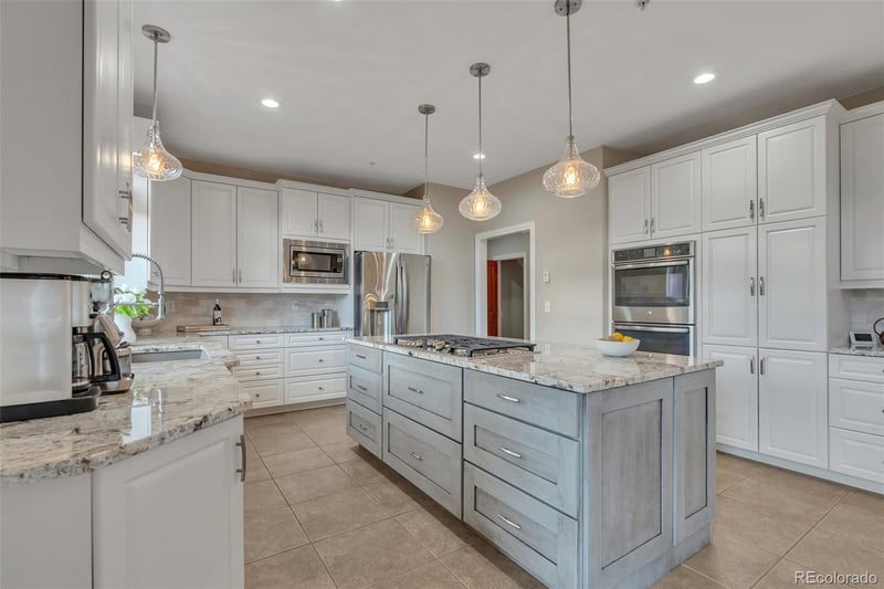 1091 Colt Cir, Castle Rock, CO 80109