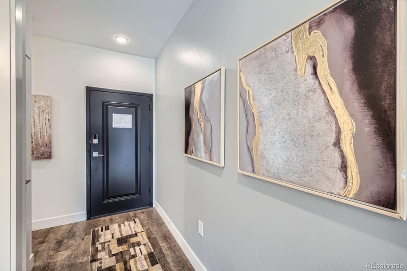 930 Blue River Pw #812, Silverthorne, CO 80498