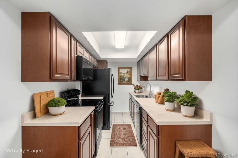 8330 Zuni St #214, Denver, CO 80221