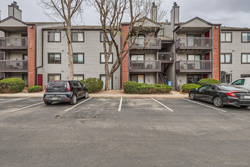 6388 Oak Ct #203, Arvada, CO 80004
