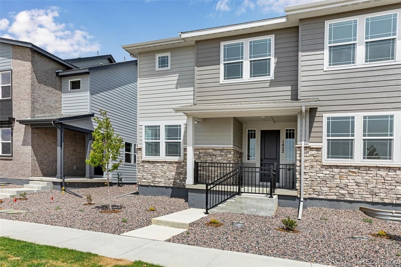 1422 Hudson Pl, Longmont, CO 80501