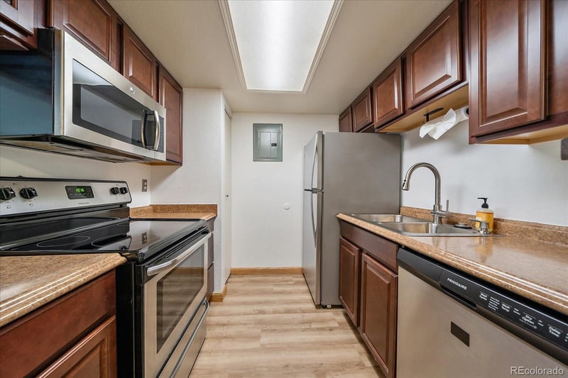 8555 Fairmount Dr #A108, Denver, CO 80247