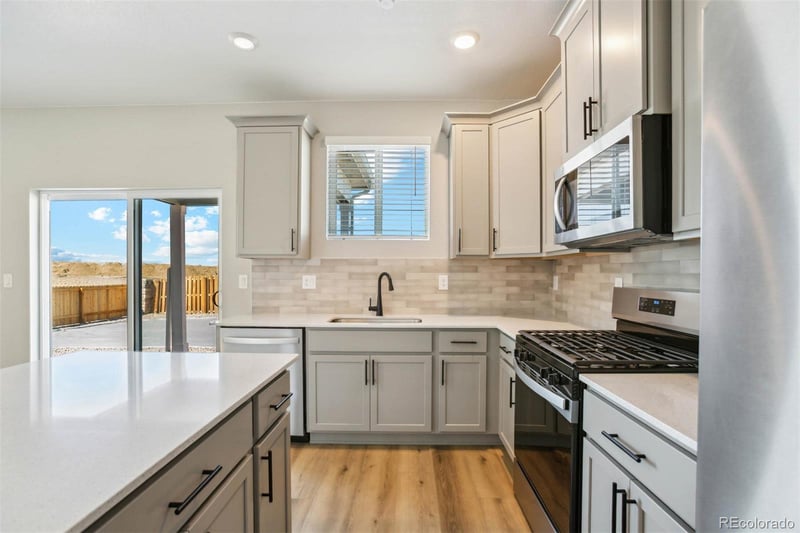 17881 East 94th Ave, Commerce City, CO 80022