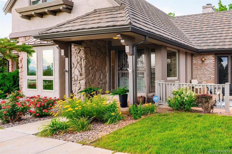 17053 E Jamison Ave, Centennial, CO 80016