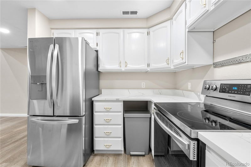 701 Harlan St #E53, Lakewood, CO 80214