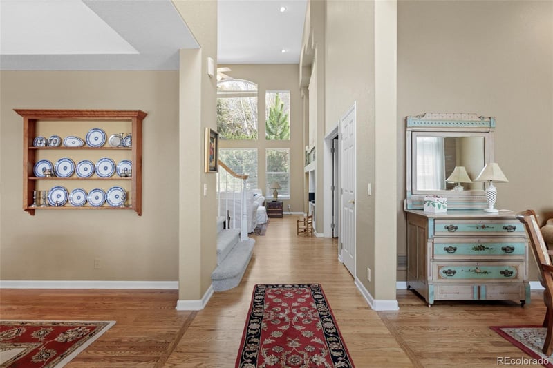 11615 E Maplewood Ave, Englewood, CO 80111