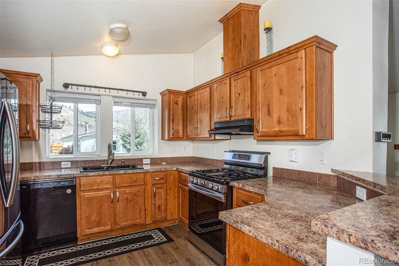 40 Maroon Peak Cir, Dillon, CO 80435