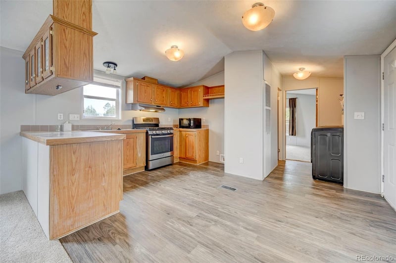 804 Sioux Ave, Simla, CO 80835