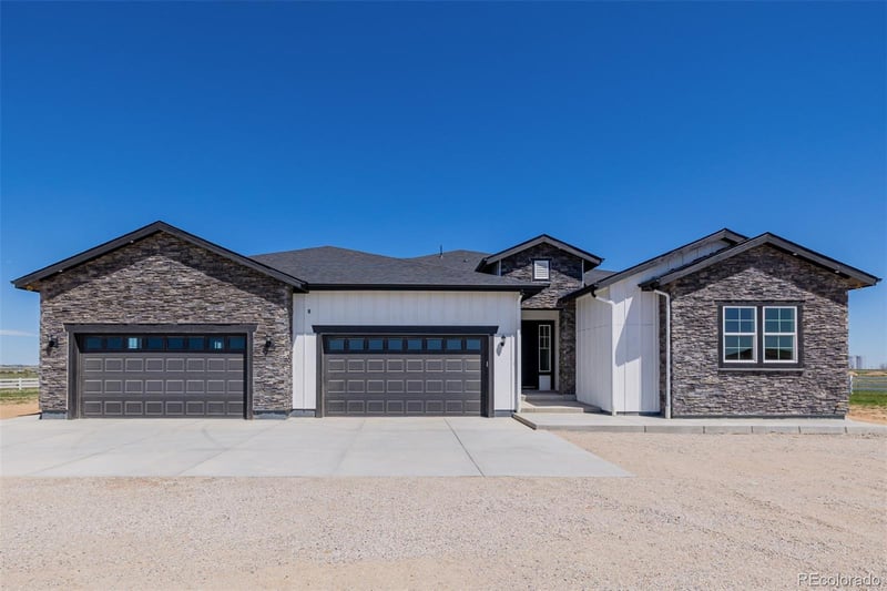 56159 E Tomahawk Ave, Strasburg, CO 80136