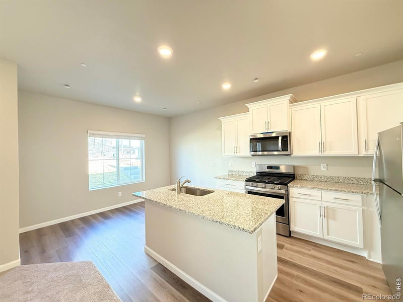 185 Robin Rd, Johnstown, CO 80534