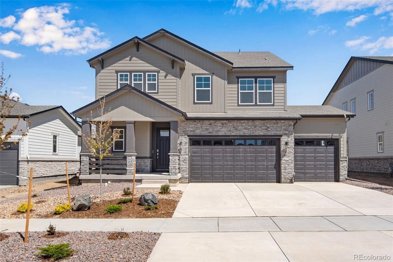 24563 34th Ave, Aurora, CO 80019