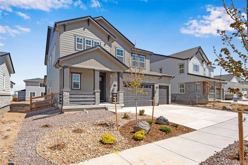 24563 34th Ave, Aurora, CO 80019