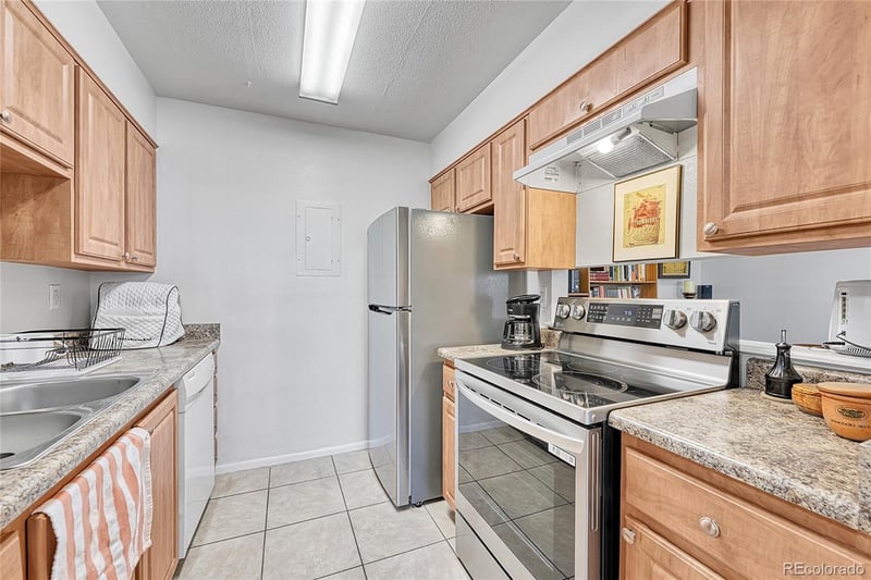 14226 1st Dr #B10, Aurora, CO 80011