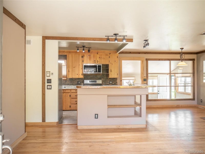 783 Orchard Rd, Montrose, CO 81403