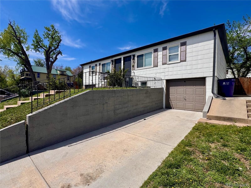 1-15 Newton St, Denver, CO 80219