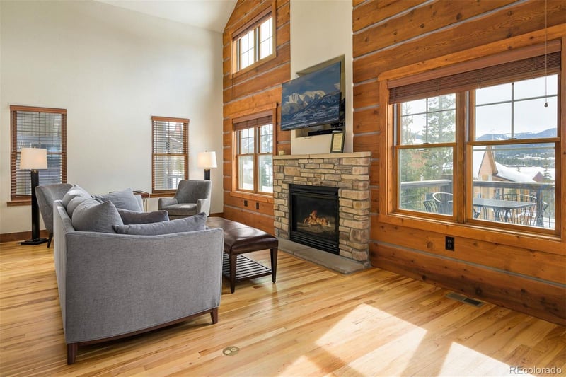 65 Discovery Ln, Fraser, CO 80442