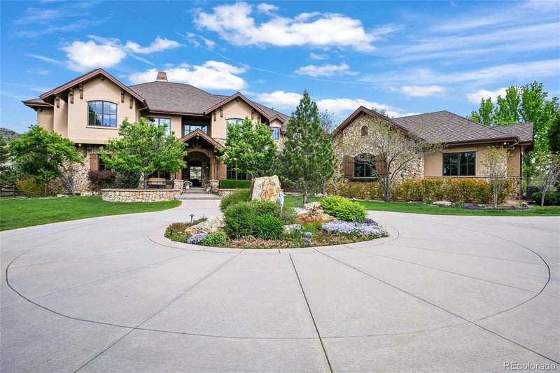 9650 S Cougar Rd, Littleton, CO 80127