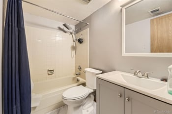 4162 Richfield Way, Aurora, CO 80013