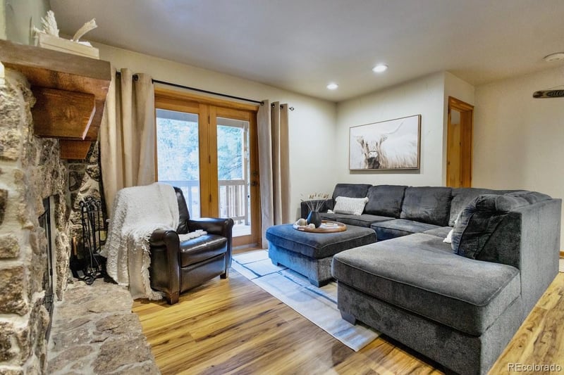 145 Arapahoe Rd #102, Winter Park, CO 80482