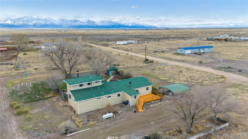 107 9th St, Moffat, CO 81143