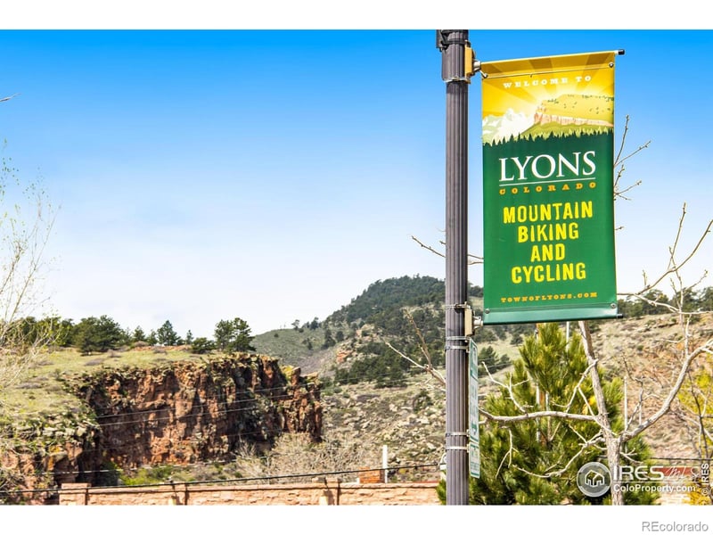 223 Stone Canyon Rd, Lyons, CO 80540