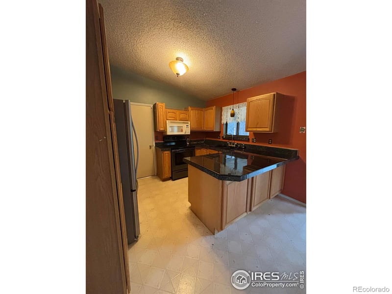 6005 Mossycup Ct, Loveland, CO 80538