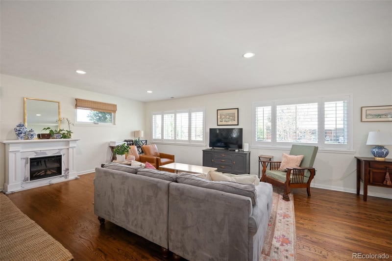 986 Jersey St, Denver, CO 80224