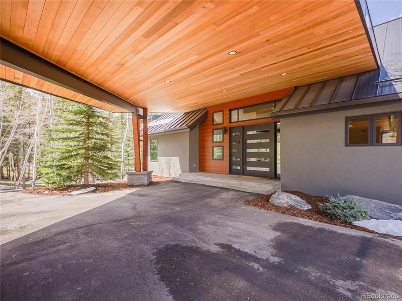 34089 Woodland Dr, Evergreen, CO 80439