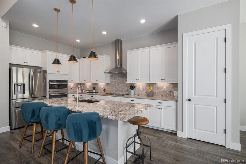 9380 Bear River St, Littleton, CO 80125