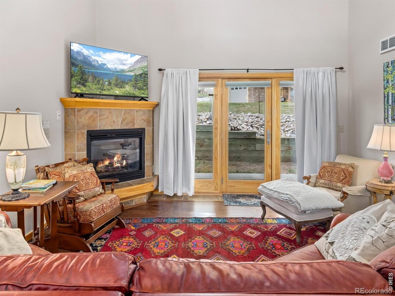 880 Crabapple Ln, Estes Park, CO 80517