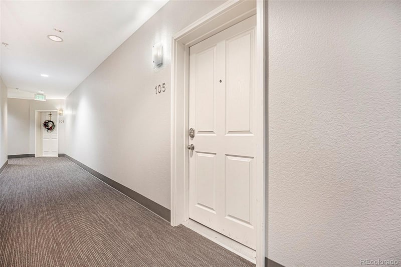1144 Rockhurst Dr #105, Highlands Ranch, CO 80129